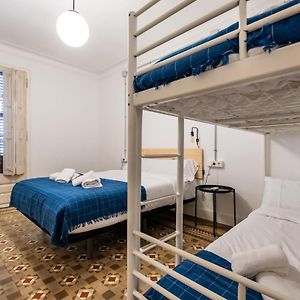 B42 - Modernist Apartment For Large Groups In Eixample